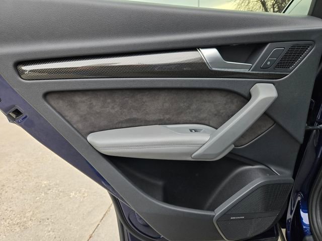 Used 2018 Audi SQ5 Premium Plus w/ Navigation Package image 38