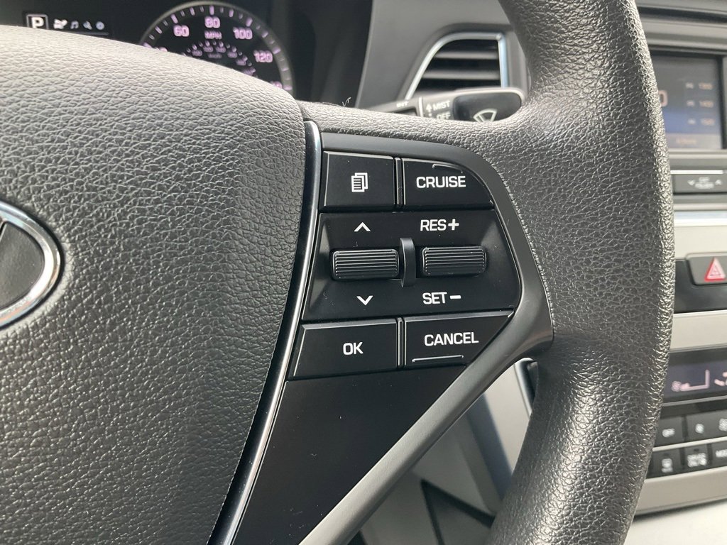 Used 2016 Hyundai Sonata SE image 8