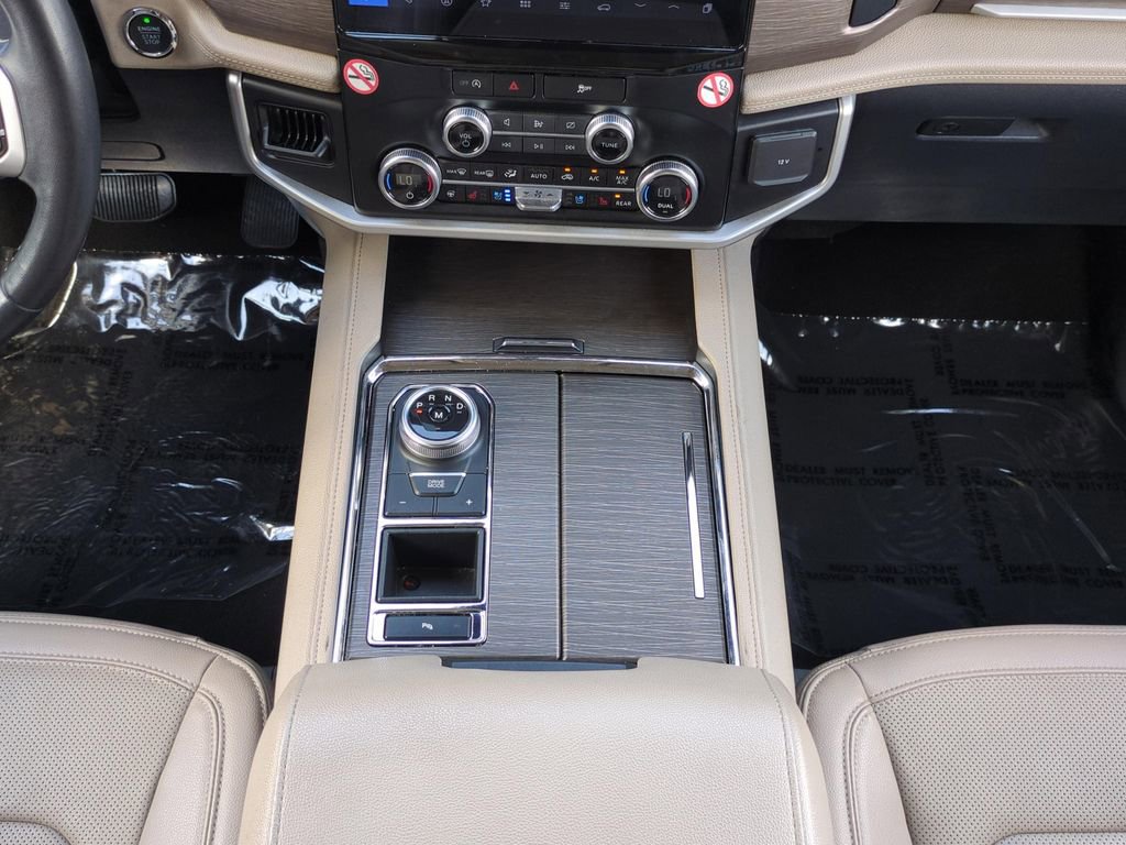 Used 2024 Ford Expedition Max Limited image 21