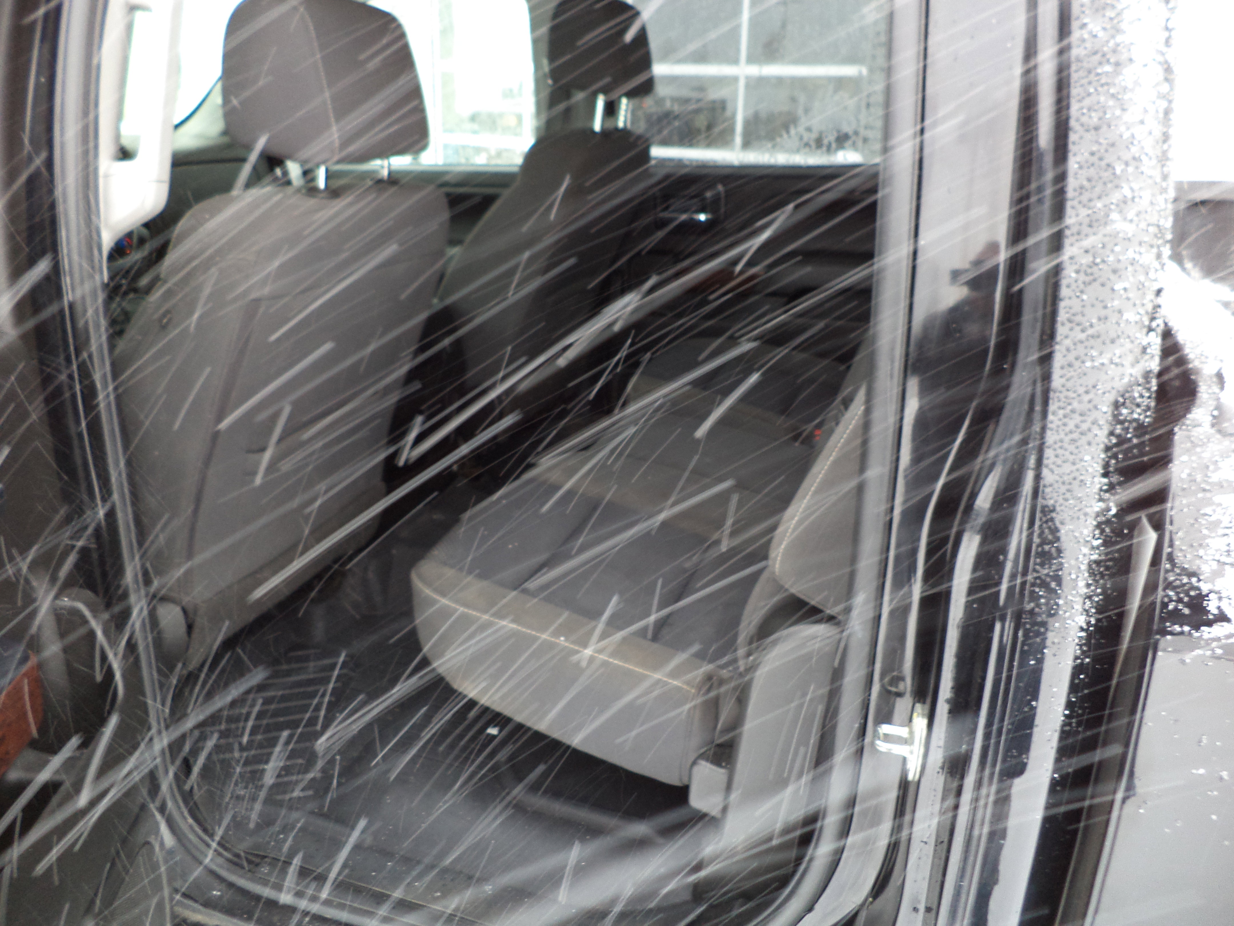 Used 2018 GMC Sierra 2500 SLE w/ HD SLE Preferred Plus Package image 3