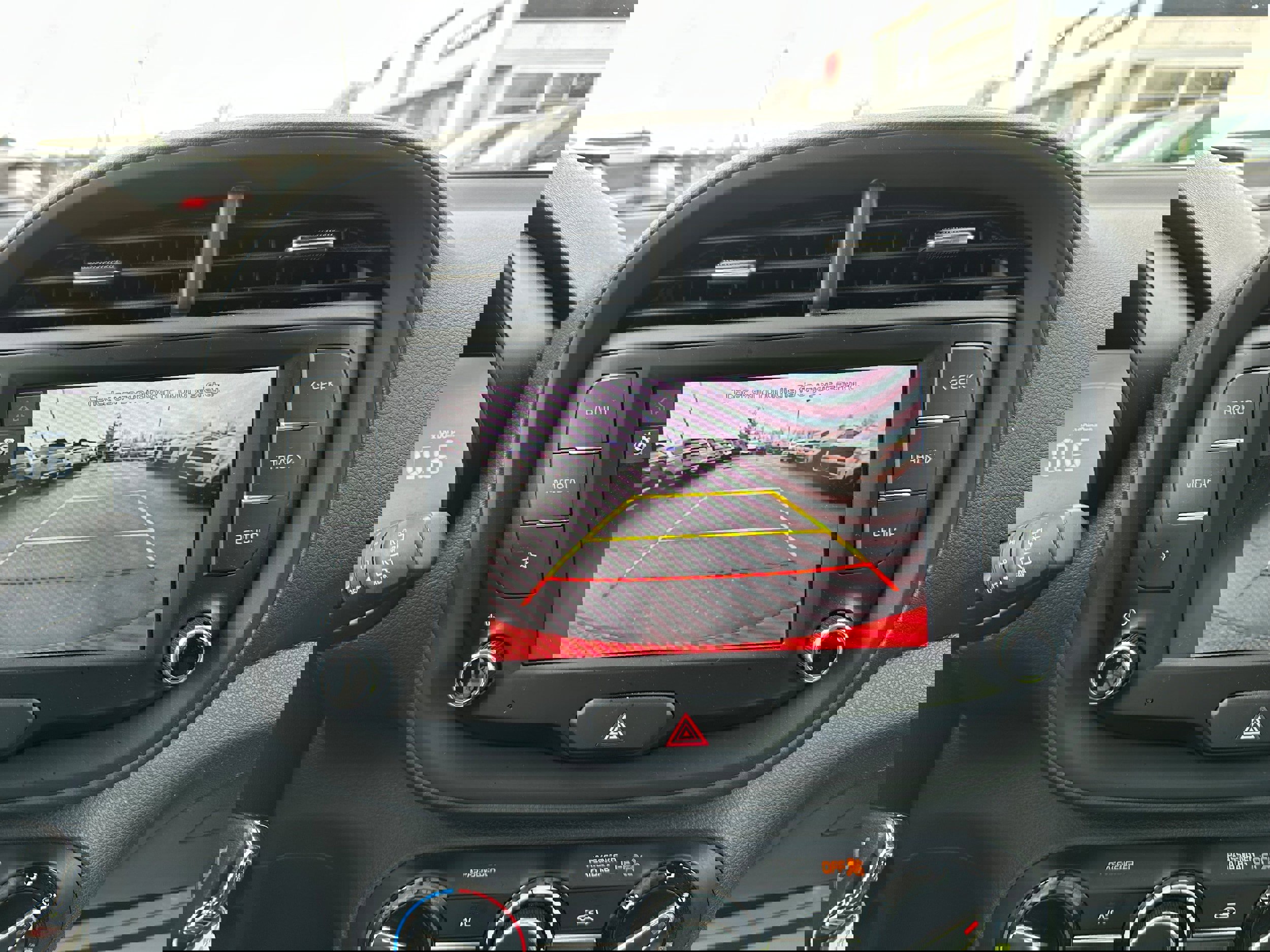 Used 2023 Kia Soul LX image 31