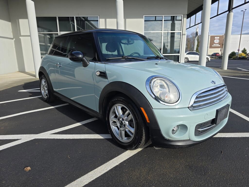 Used 2012 MINI Cooper Hardtop image 3