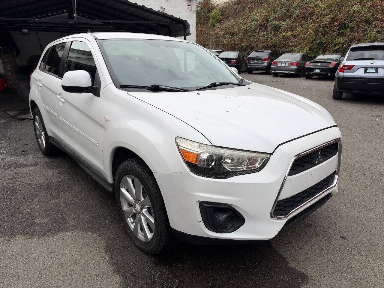 Used 2015 Mitsubishi Outlander Sport ES AWD/4WD image 5