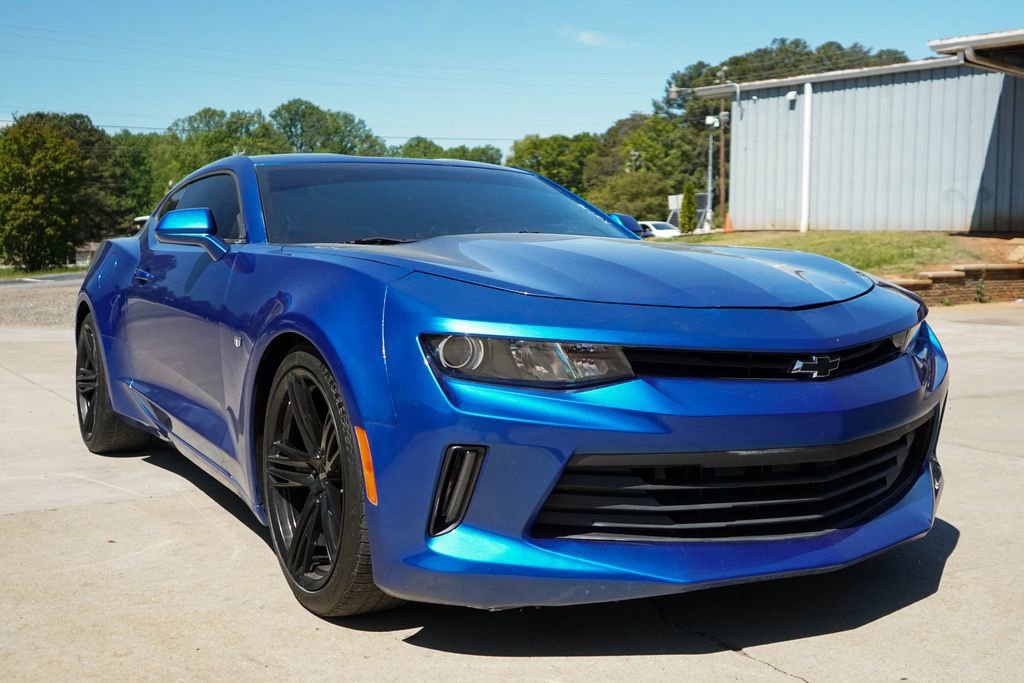 Used 2016 Chevrolet Camaro LT w/ Technology Package image 34