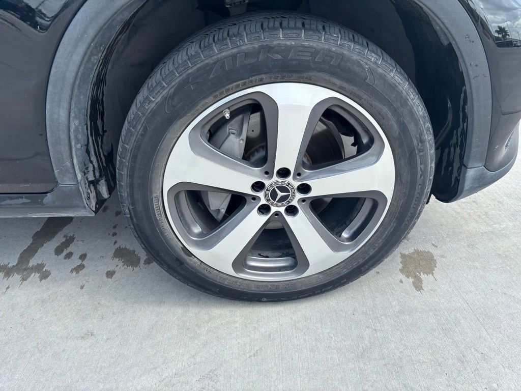 Used 2018 Mercedes-Benz GLC 300 image 15