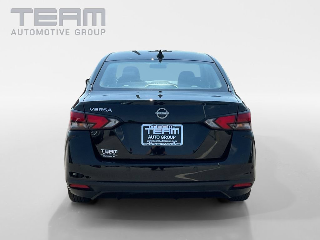Used 2025 Nissan Versa SV FWD image 6