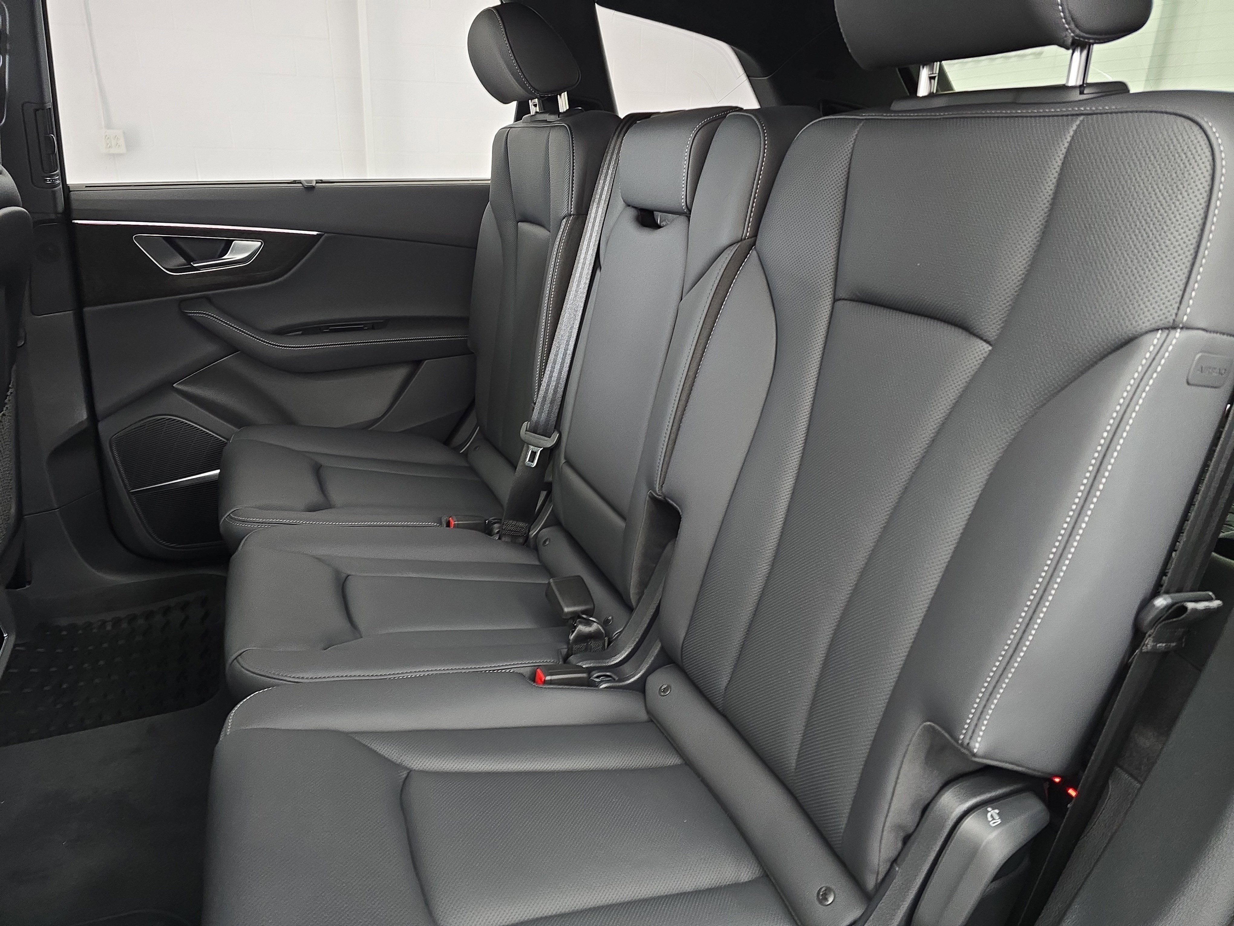 New 2026 Audi Q7 3.0T Premium Plus image 16