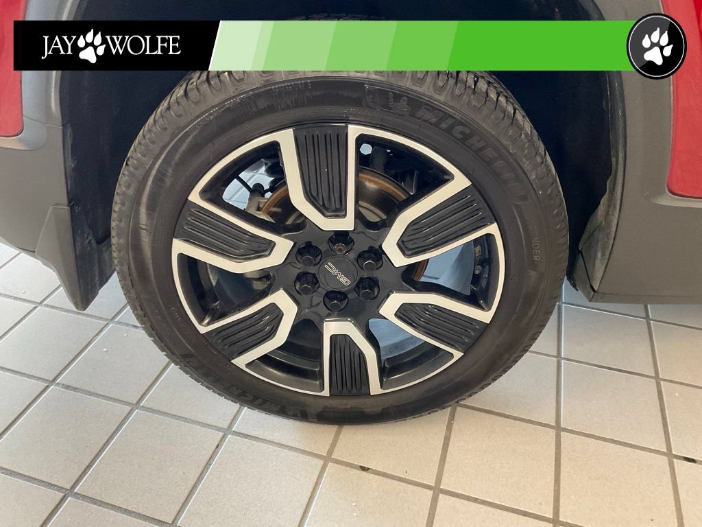 Used 2021 GMC Acadia SLT w/ Elevation Edition AWD/4WD image 7
