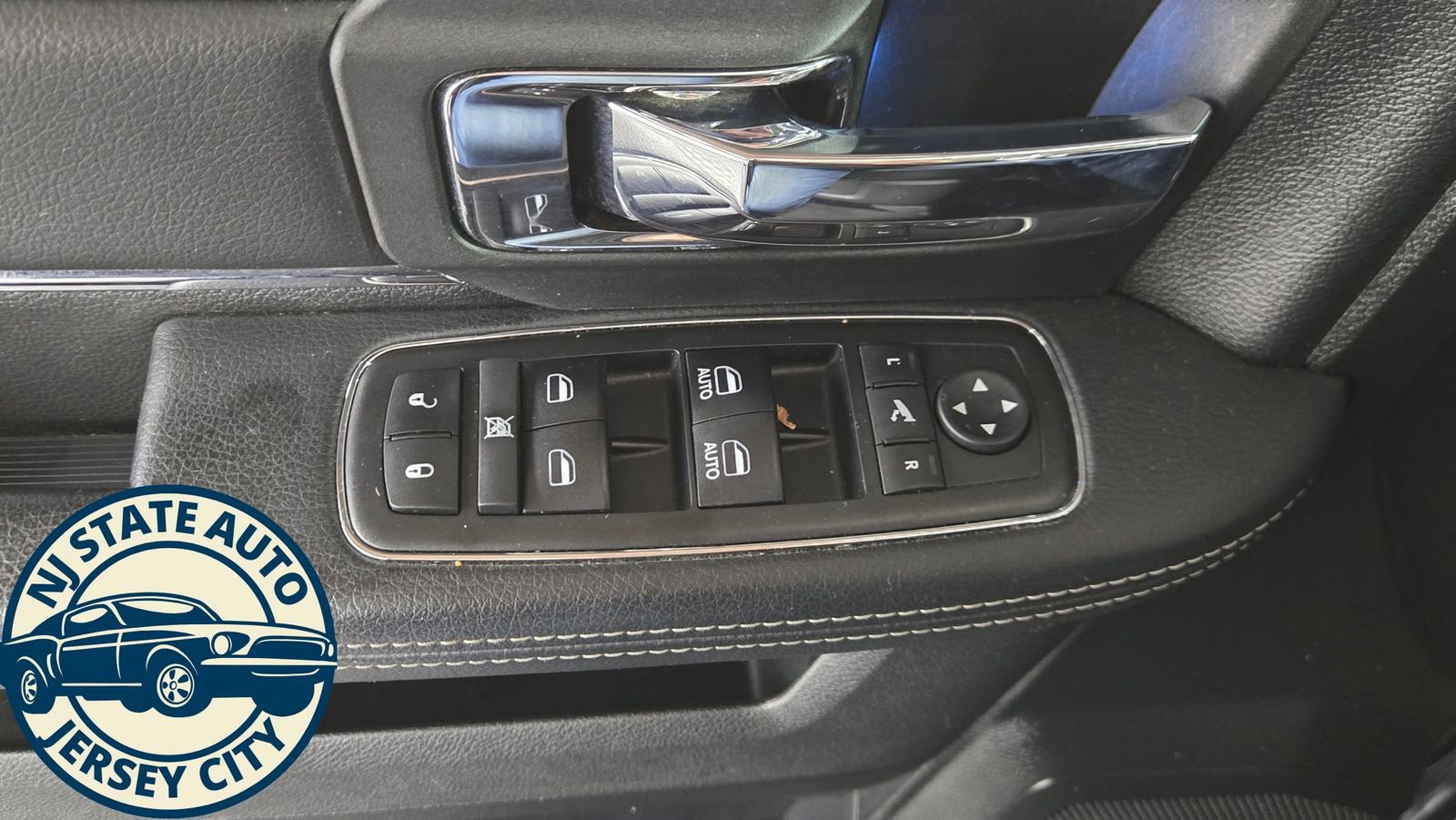 Used 2018 RAM 1500 Laramie w/ Convenience Group image 29