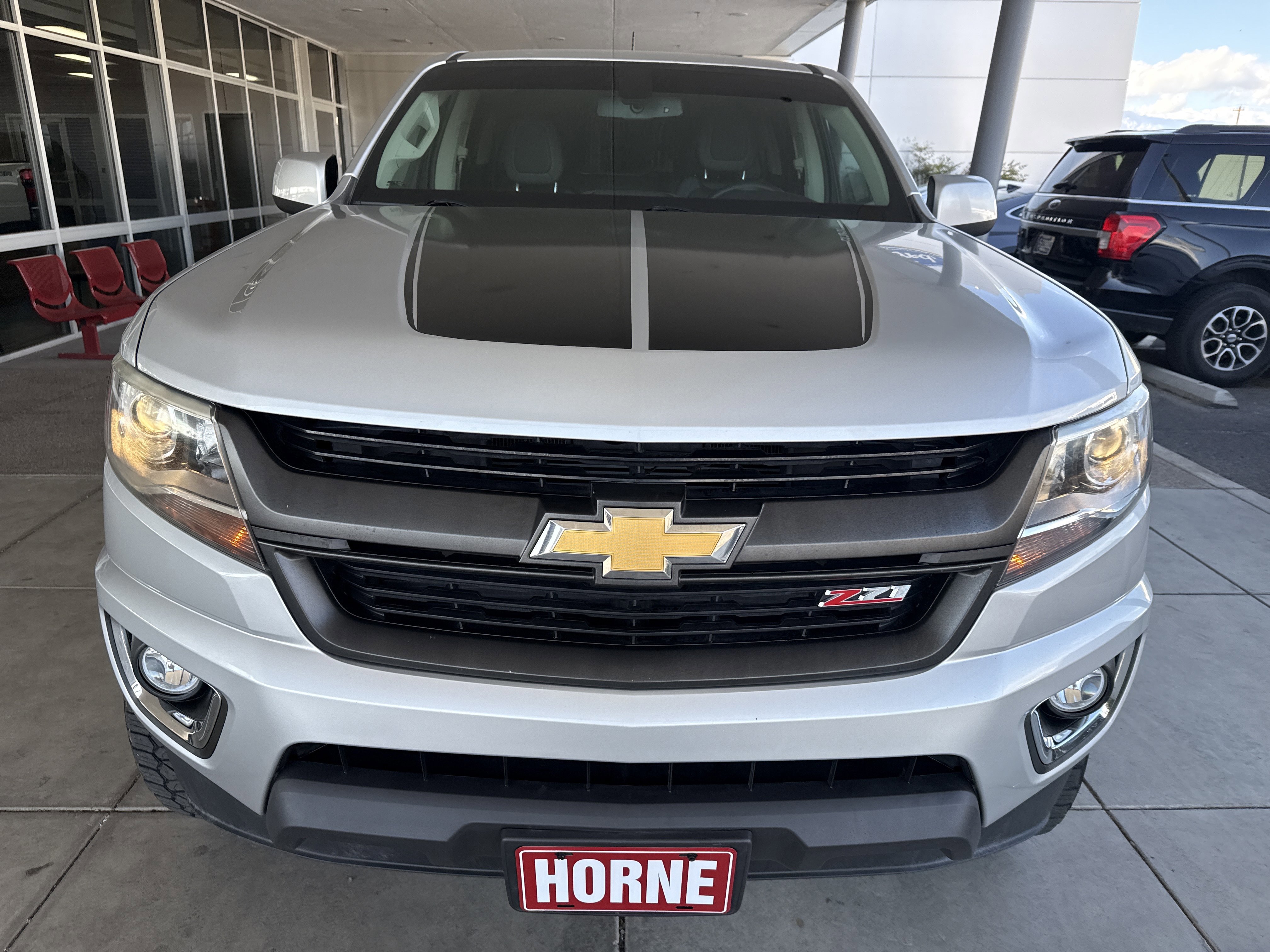 Used 2020 Chevrolet Colorado Z71 image 2