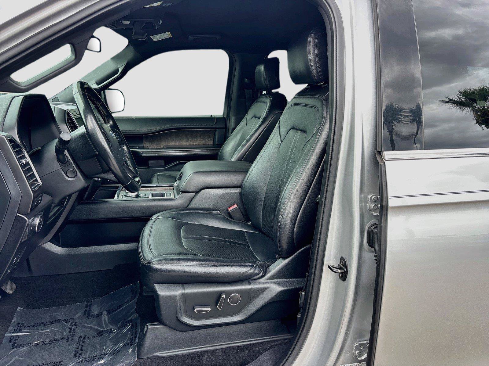 Used 2019 Ford Expedition Max Limited RWD image 22