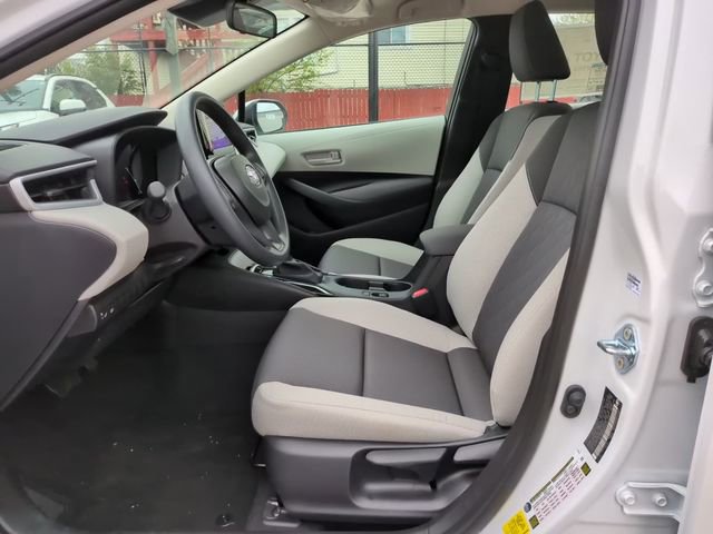 Used 2026 Toyota Corolla LE w/ LE Premium Package FWD image 15