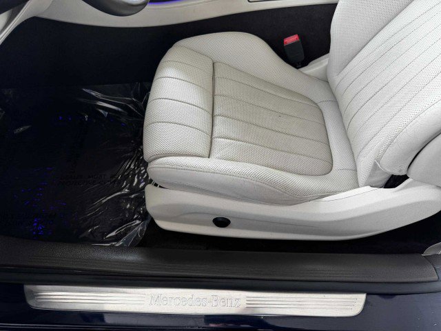 Used 2019 Mercedes-Benz E 450 4MATIC Cabriolet image 19