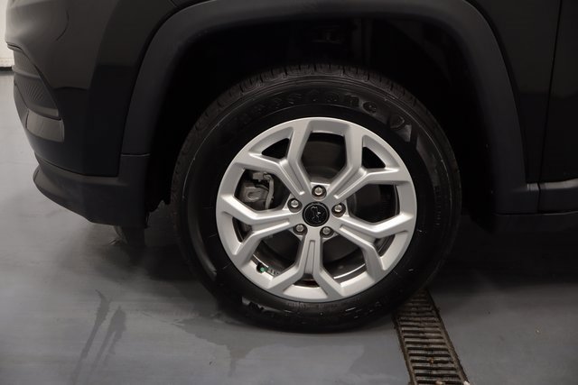 New 2025 Jeep Compass Sport image 23