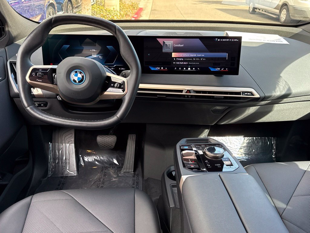 Certified 2024 BMW iX xDrive50 AWD/4WD image 32