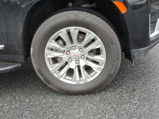 Certified 2024 GMC Yukon Denali image 8