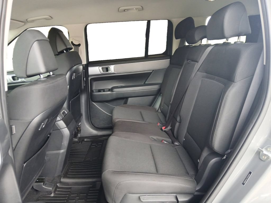 Certified 2026 Hyundai Santa Fe SE FWD image 16