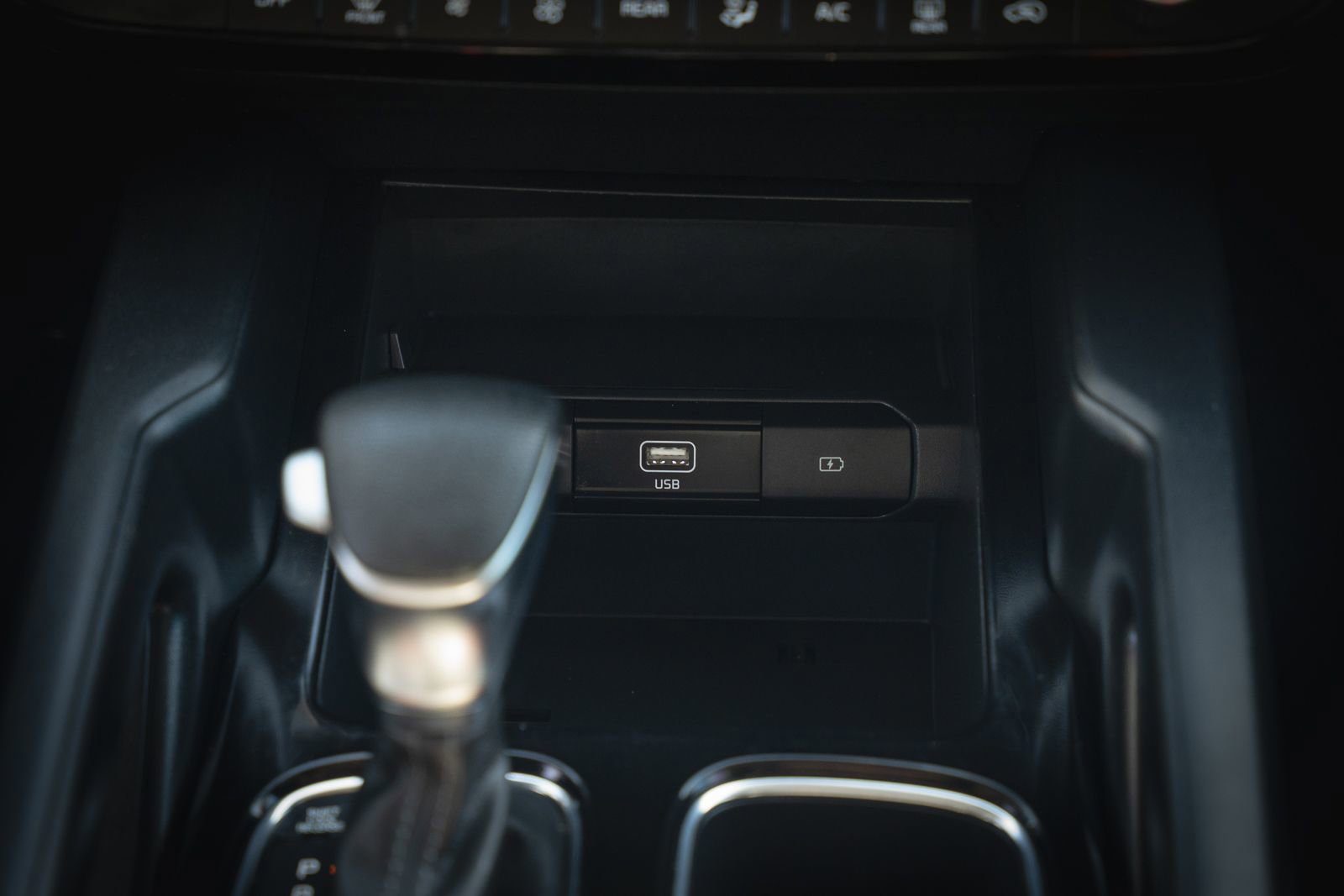 Used 2022 Kia Telluride LX AWD/4WD image 34