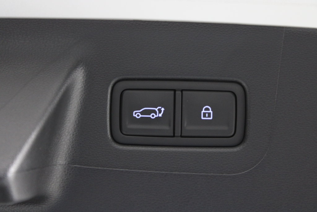 Certified 2026 Hyundai Santa Fe SEL FWD image 19