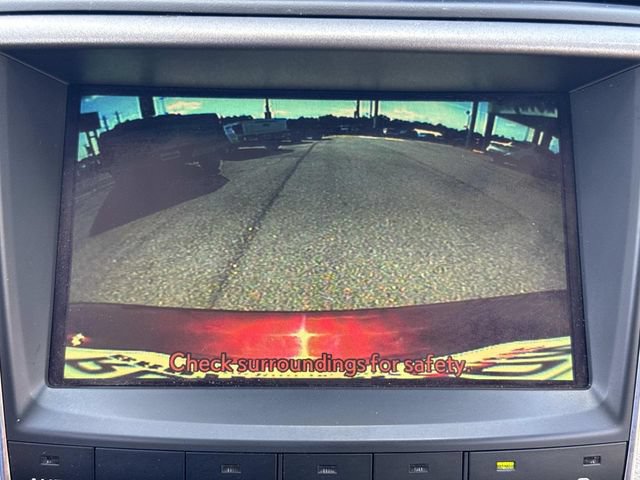Used 2010 Lexus IS 250C w/ Luxury Pkg RWD image 24