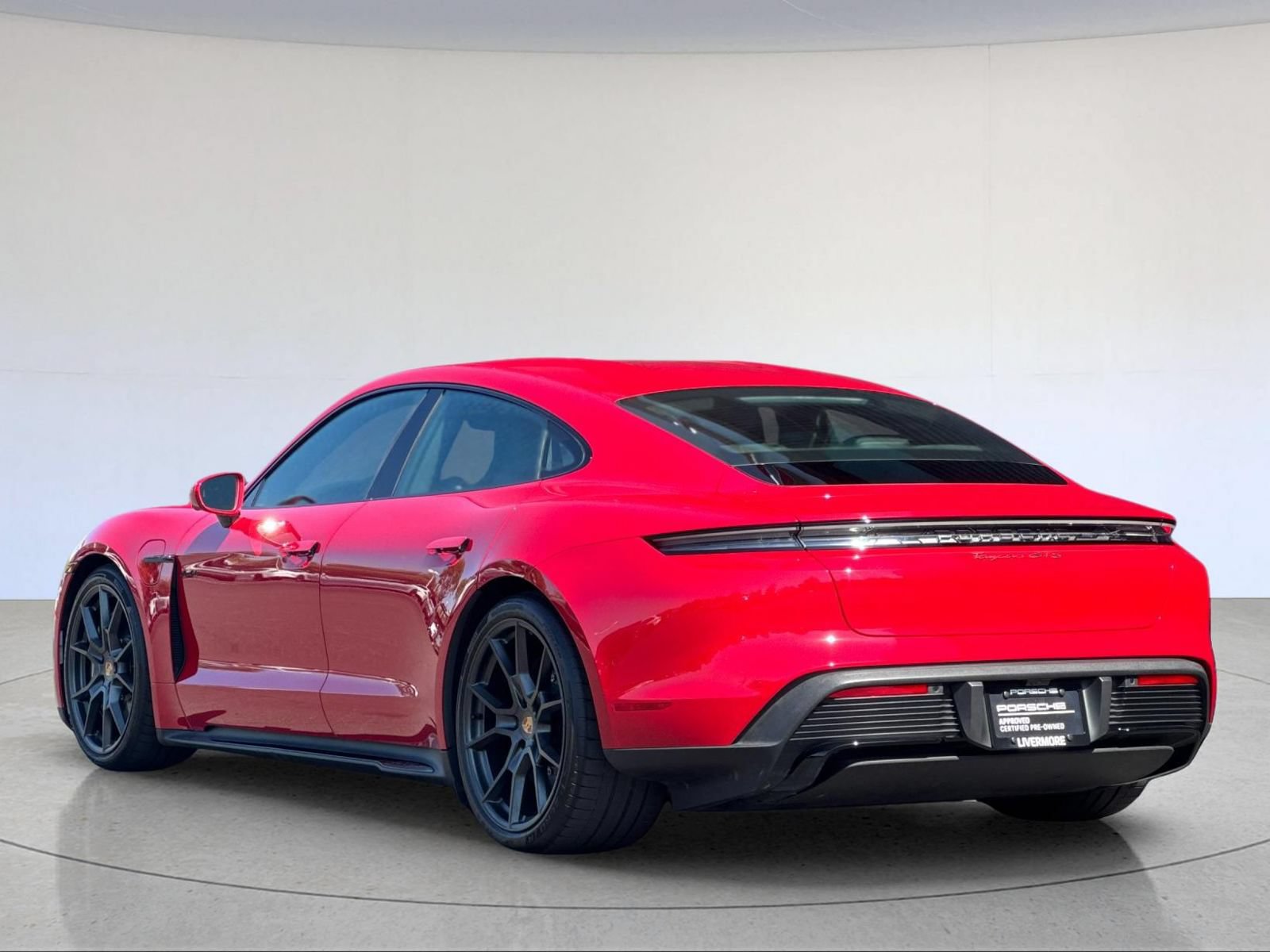 Certified 2025 Porsche Taycan GTS AWD/4WD image 4