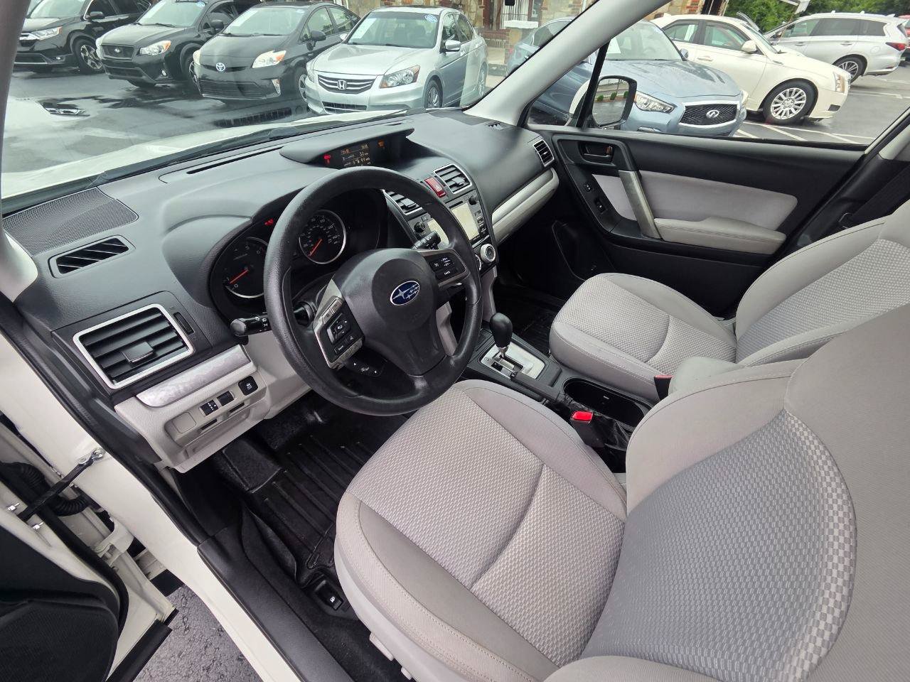 Used 2016 Subaru Forester 2.5i Premium AWD/4WD image 12