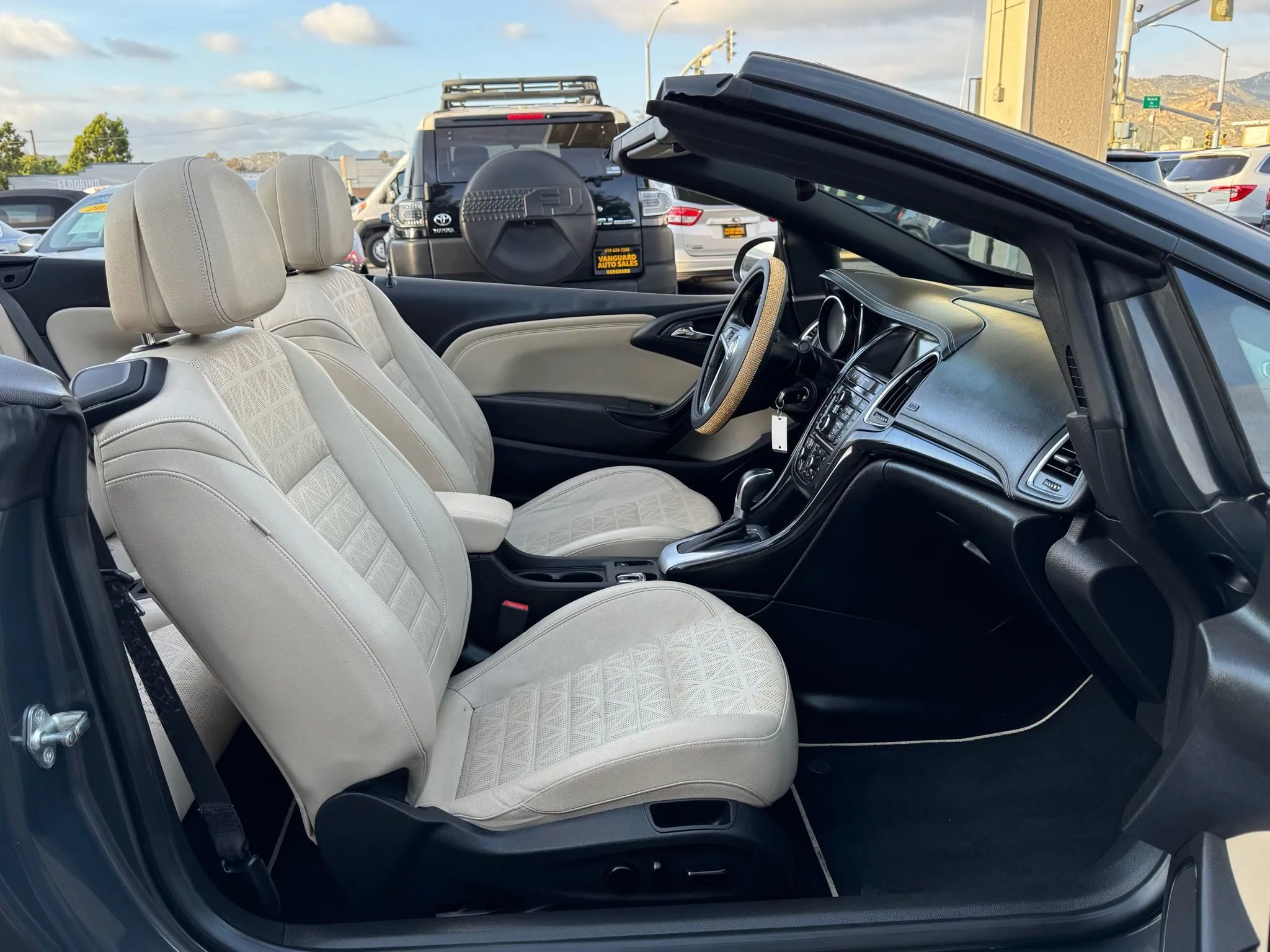 Used 2016 Buick Cascada Premium image 15