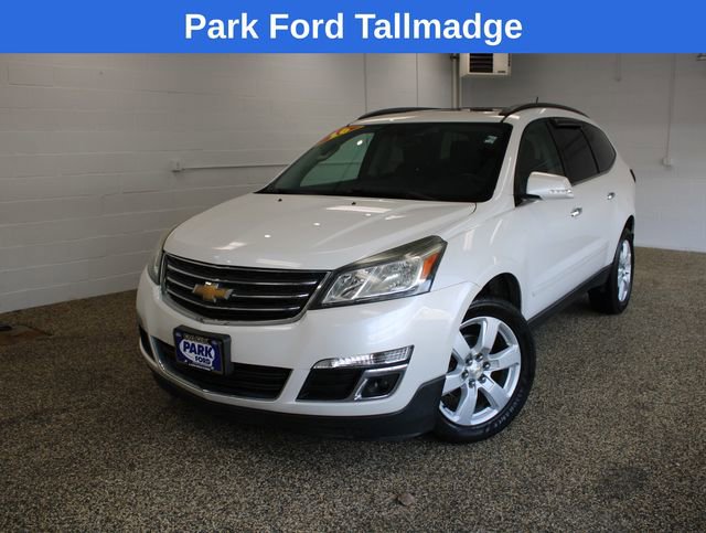 Used 2016 Chevrolet Traverse LT w/ Style and Technology Package image 10