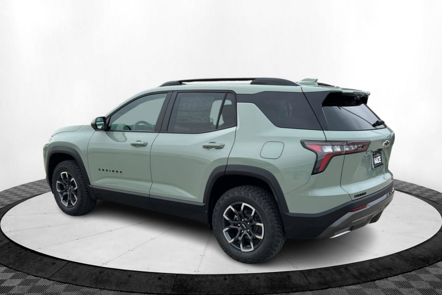 New 2026 Chevrolet Equinox ACTIV image 3