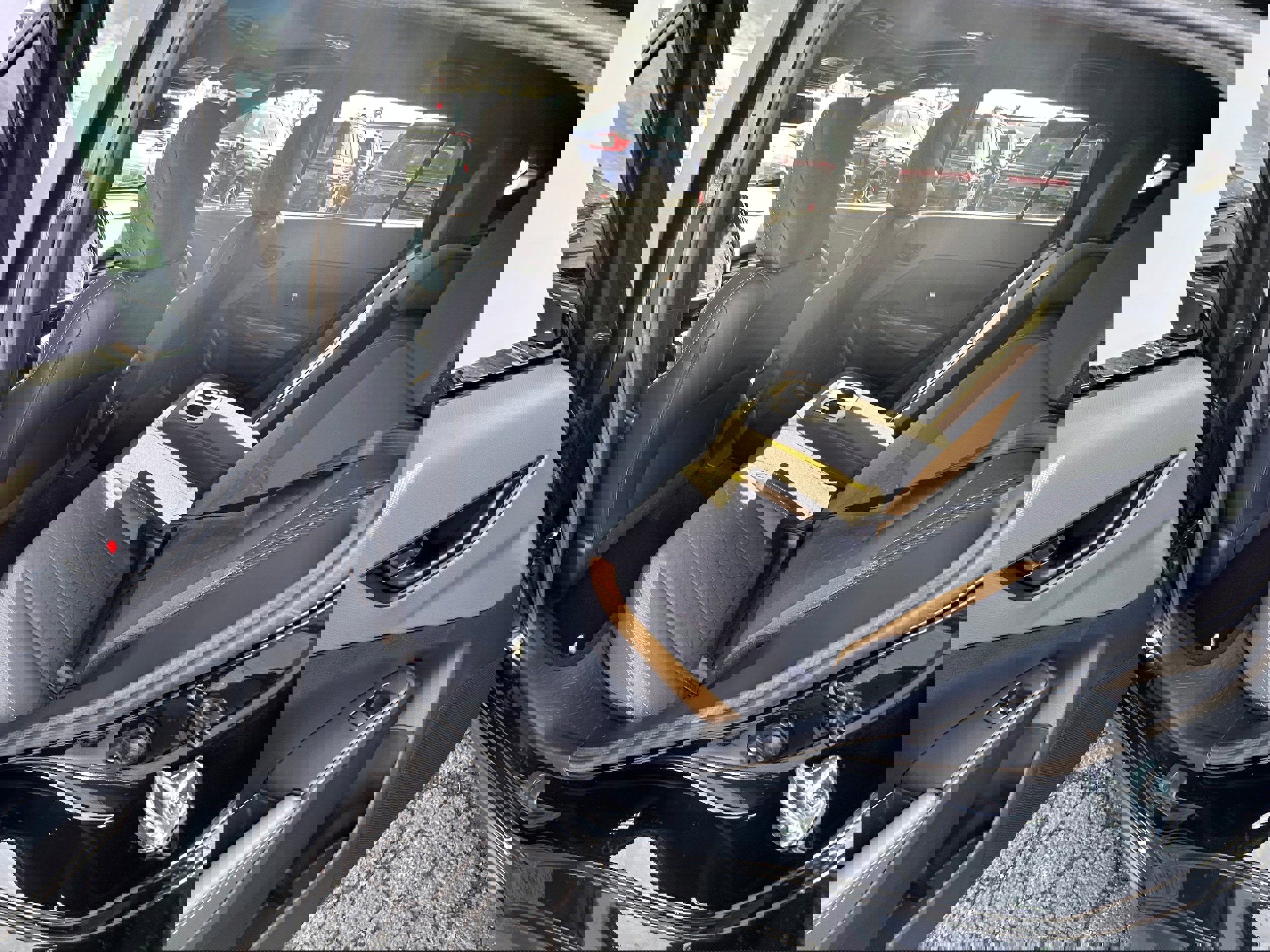 Certified 2025 Subaru Crosstrek 2.5i Sport w/ Crosstrek Mirror Package image 10