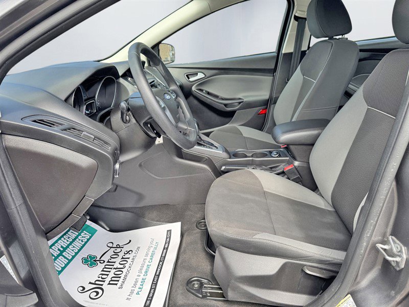 Used 2014 Ford Focus SE FWD image 14