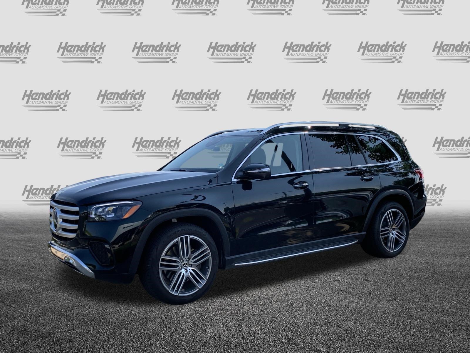 Used 2025 Mercedes-Benz GLS 450 4MATIC image 5