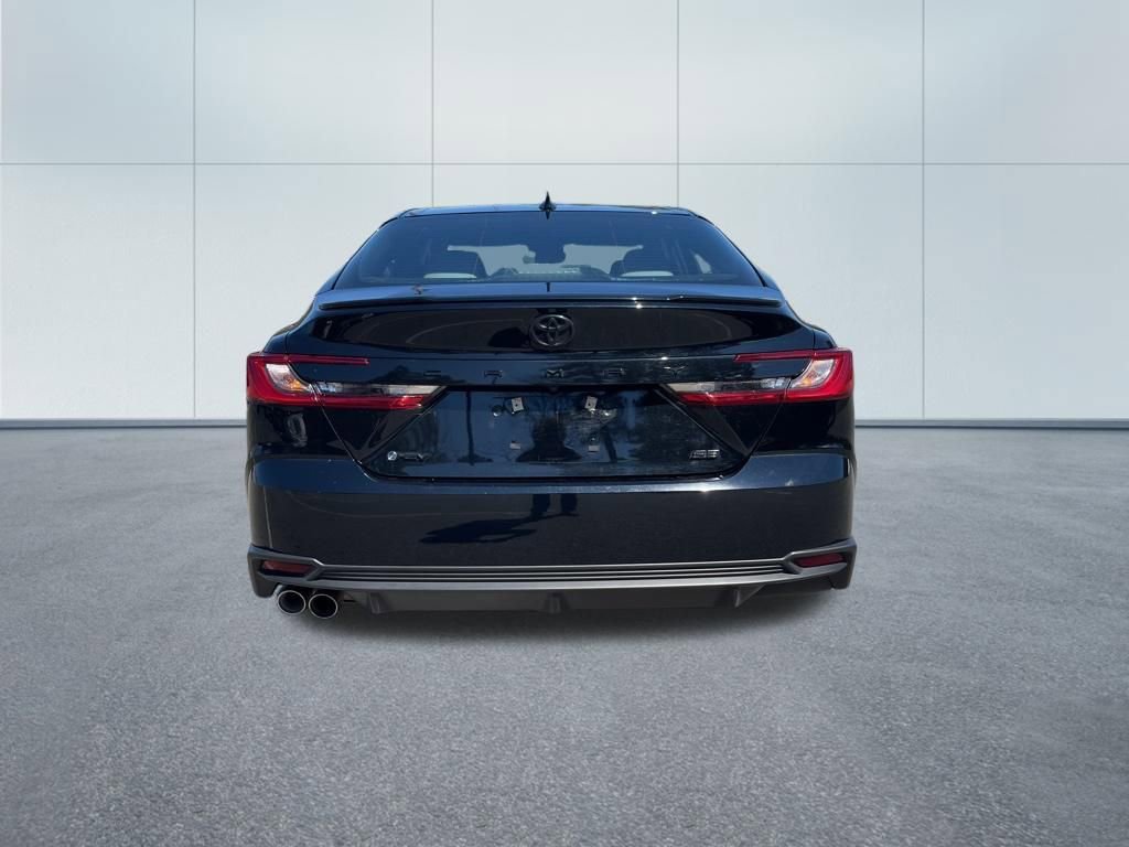 Used 2025 Toyota Camry SE w/ Convenience Package image 6