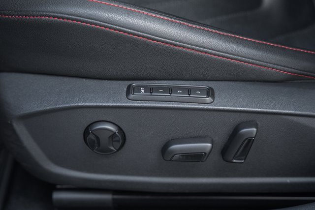 Used 2019 Volkswagen Jetta GLI Autobahn image 33