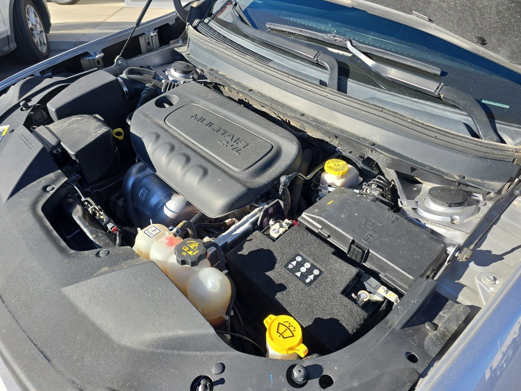 Used 2019 Jeep Cherokee Latitude w/ Cold Weather Group image 40