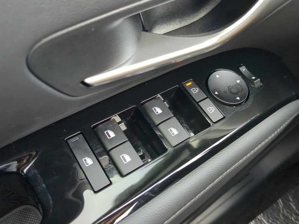 New 2025 Hyundai Santa Cruz SEL image 10