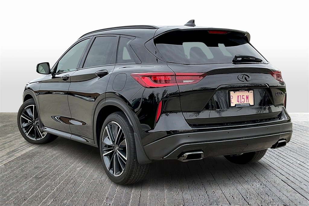 New 2025 INFINITI QX50 Sport image 3