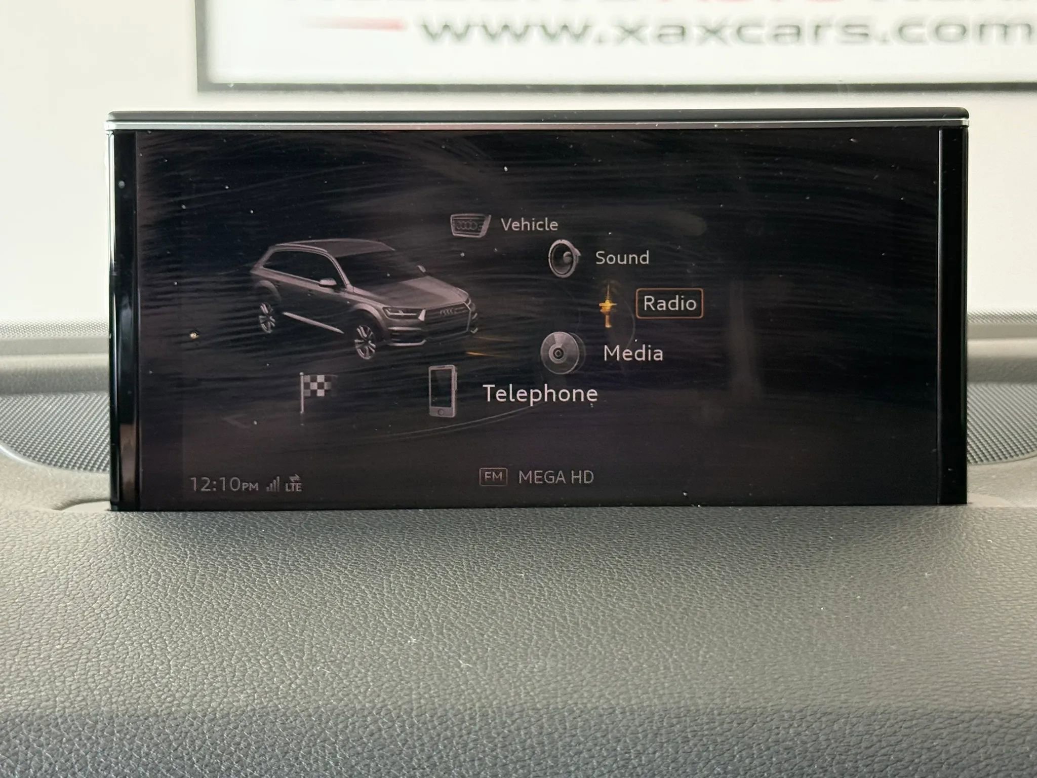 Used 2018 Audi Q7 3.0T Prestige image 15