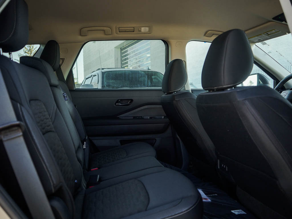 New 2026 Nissan Pathfinder SV AWD/4WD image 13