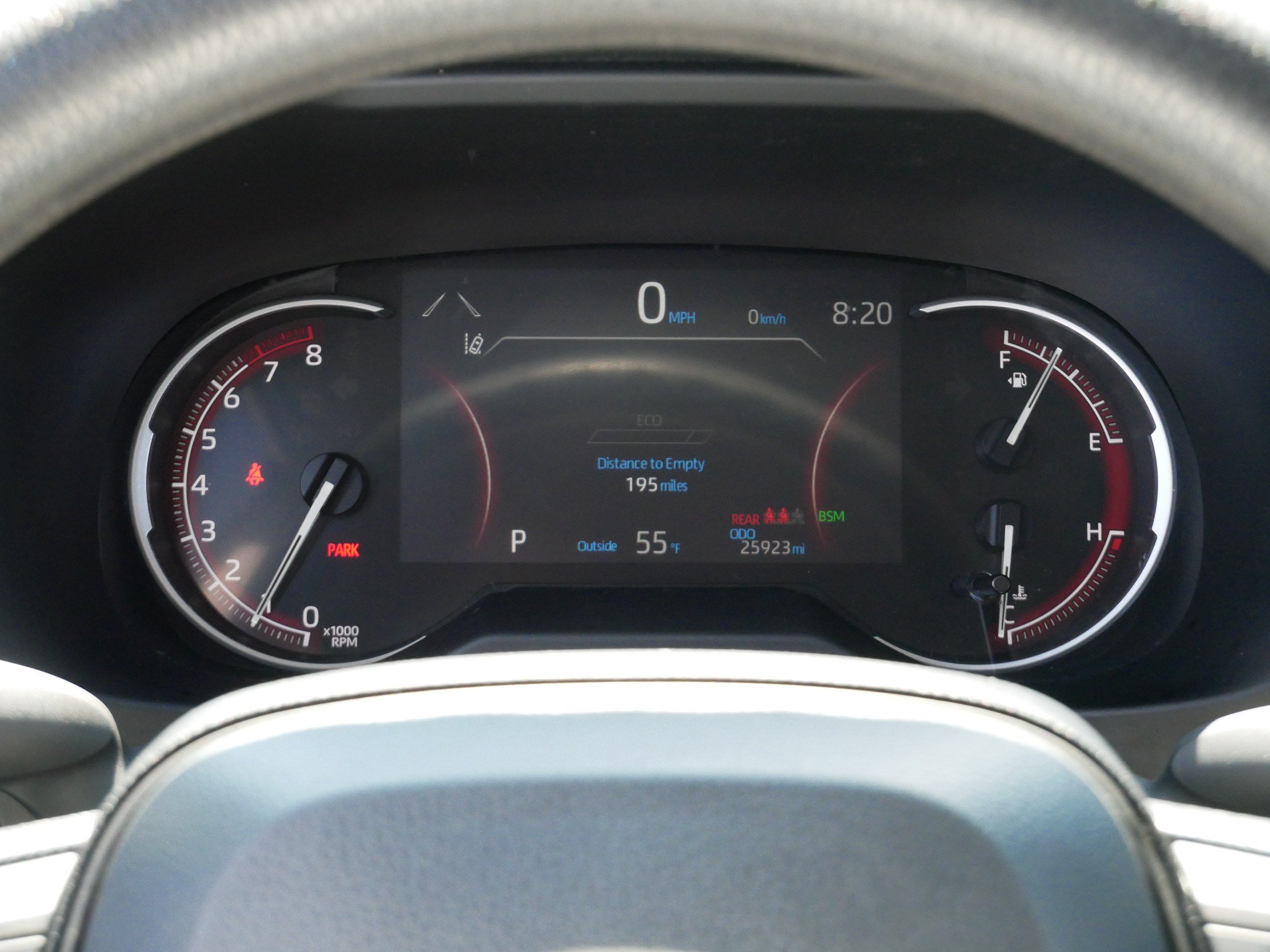 Used 2025 Toyota RAV4 XLE AWD/4WD image 21
