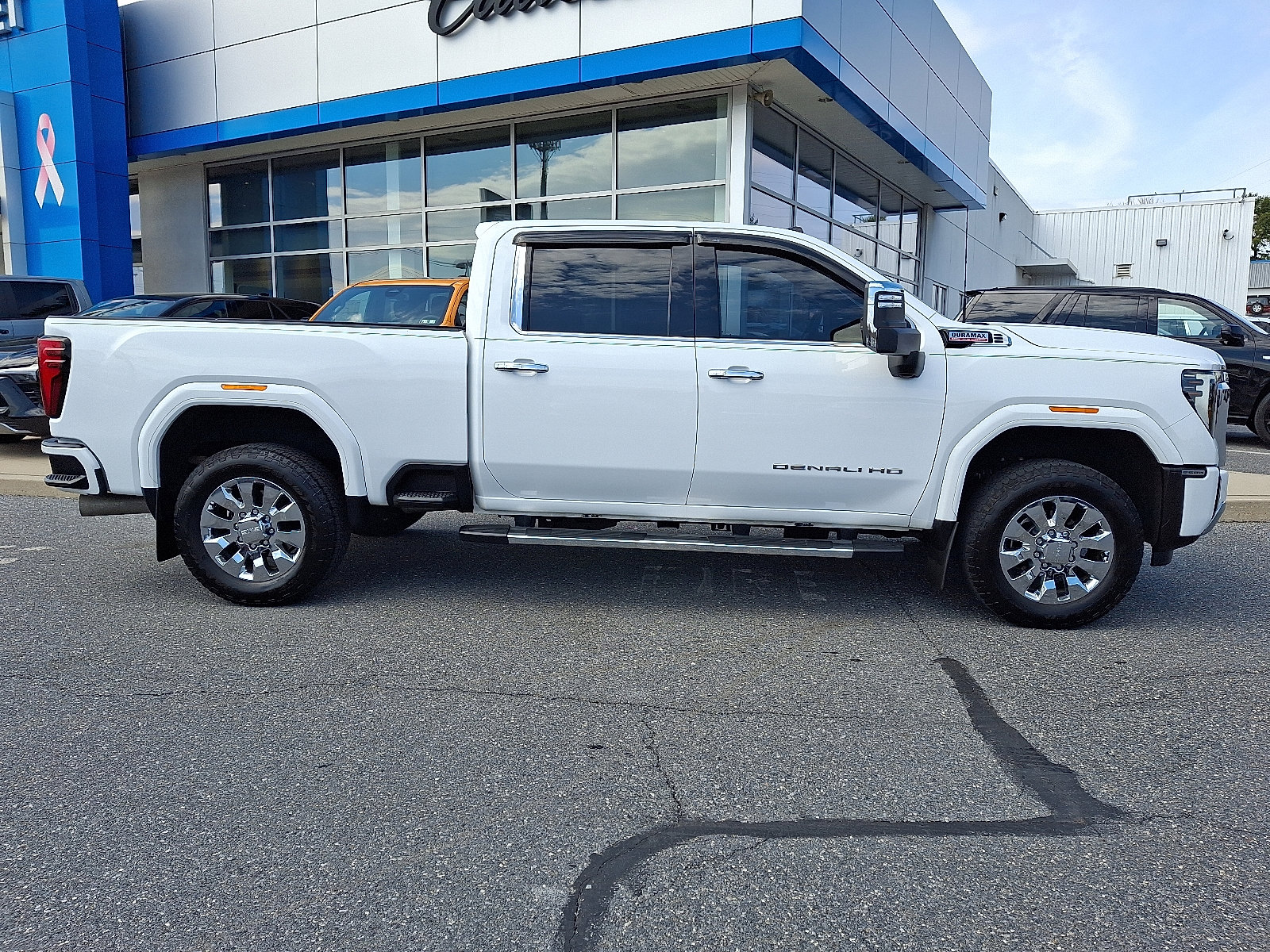 Certified 2024 GMC Sierra 2500 Denali w/ Snow Plow Prep/Camper Package image 7