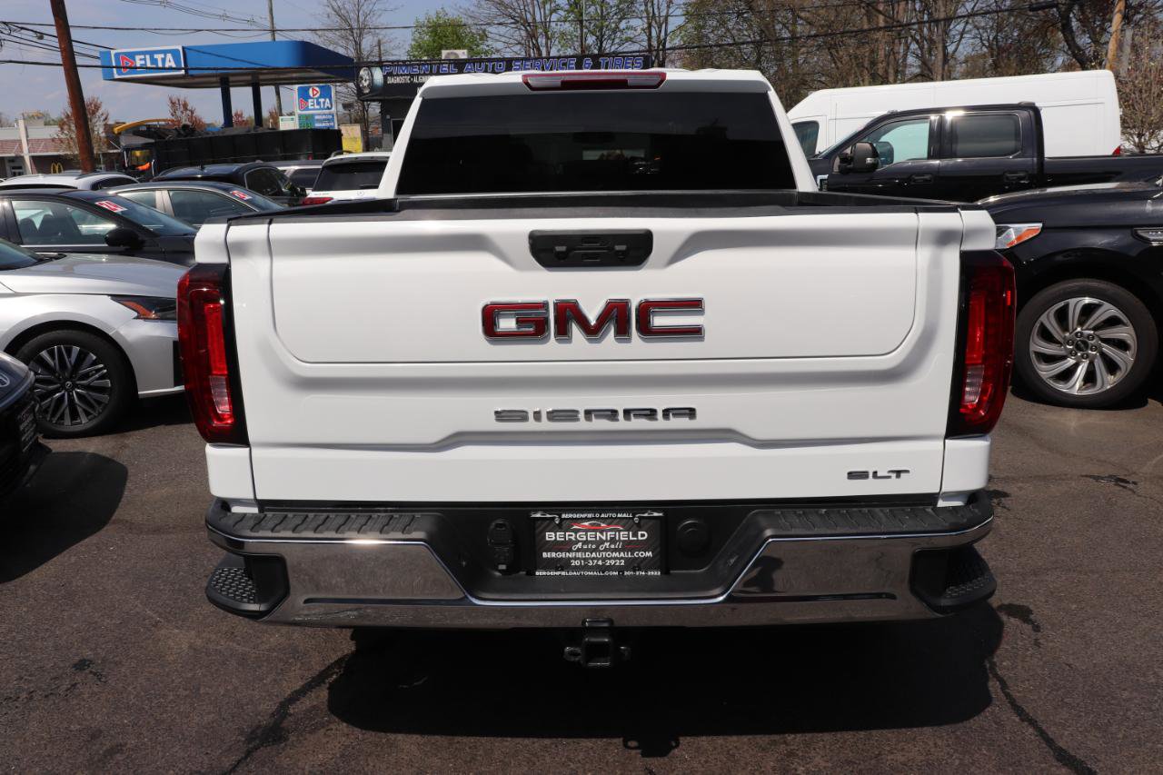 Used 2025 GMC Sierra 1500 SLT AWD/4WD image 4