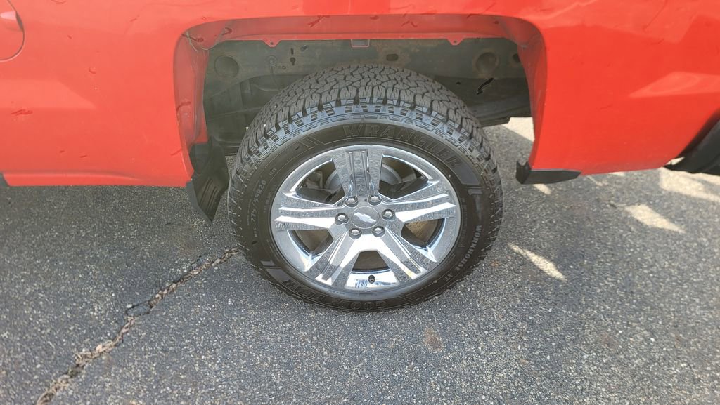 Used 2019 Chevrolet Silverado 1500 Custom w/ Custom Convenience Package image 8