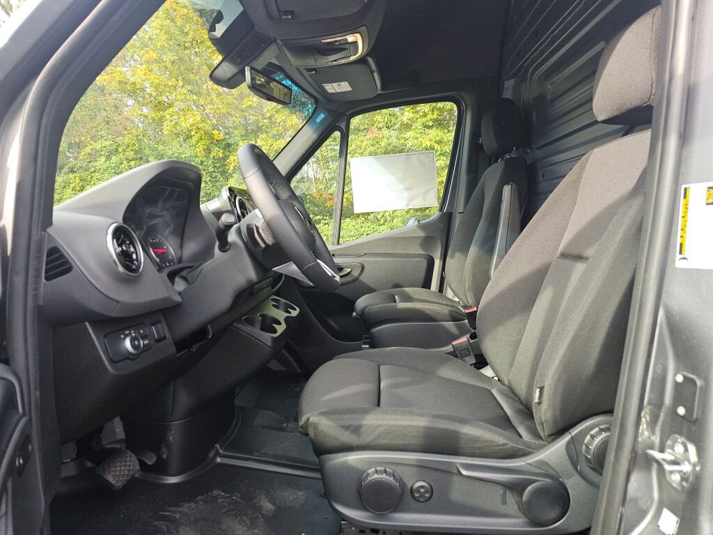 New 2025 Mercedes-Benz Sprinter 2500 image 20
