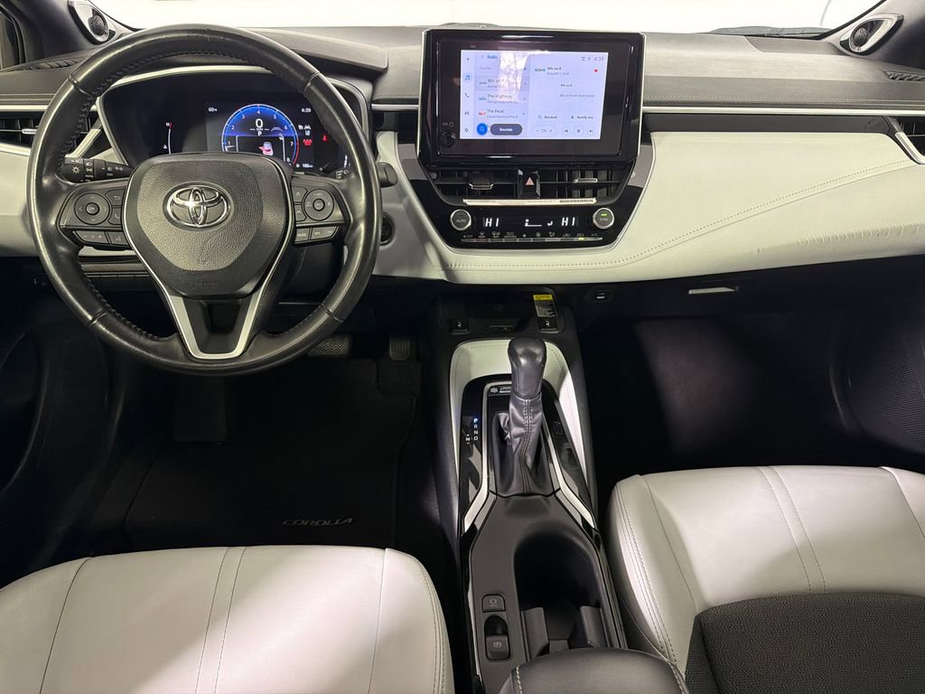 Used 2025 Toyota Corolla XSE image 22