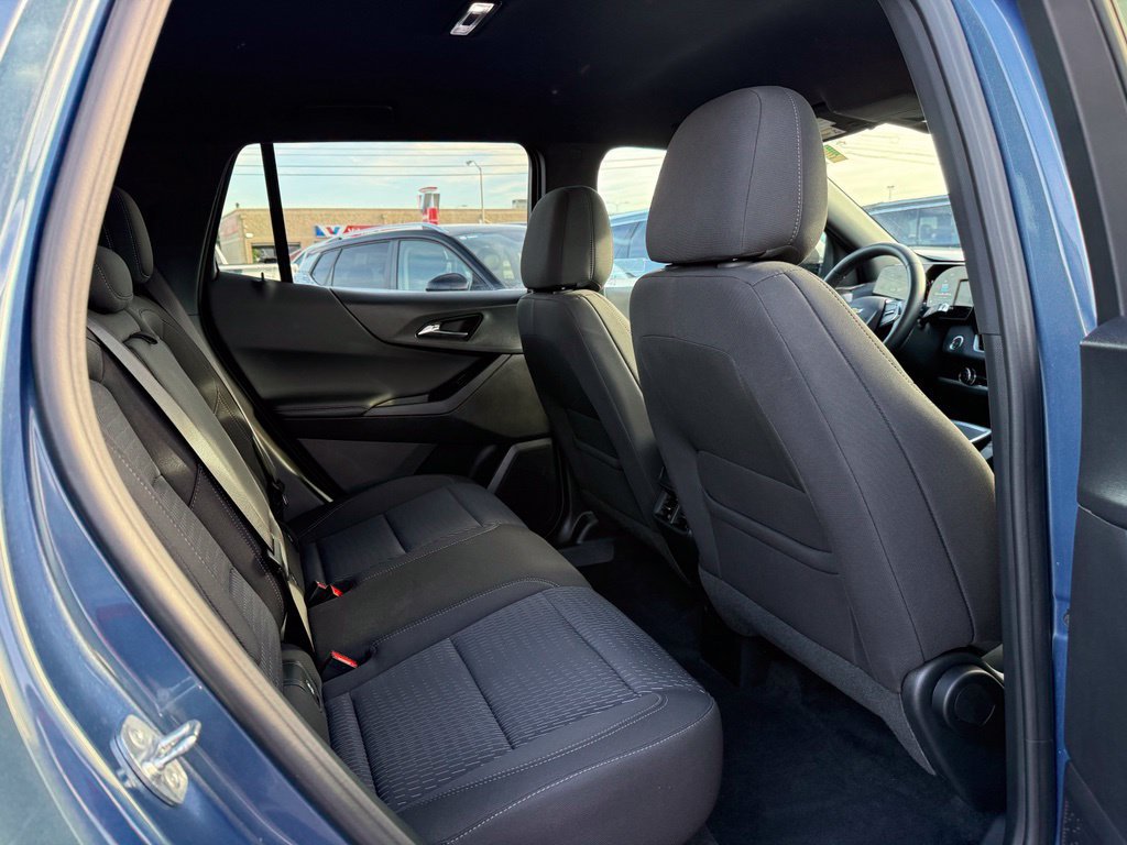 Used 2026 Chevrolet Equinox LT AWD/4WD image 20