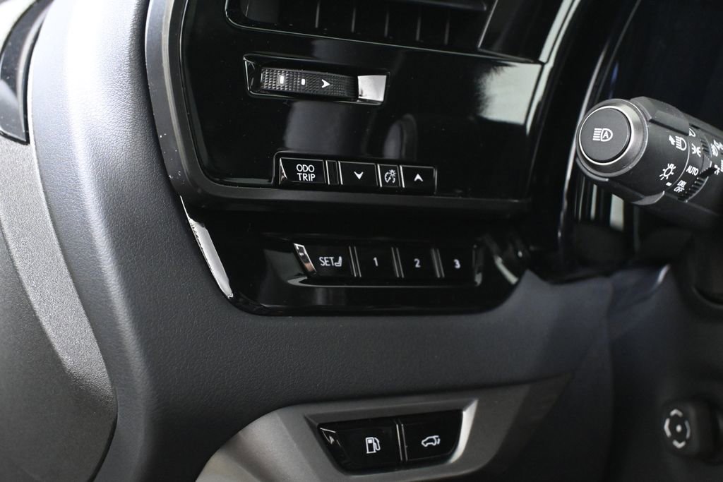 Used 2024 Lexus RX 500h F Sport w/ Convenience Package image 26