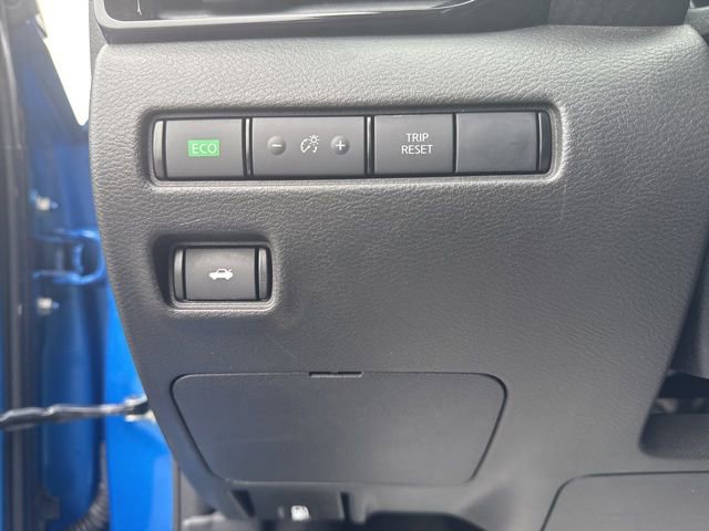 Used 2023 Nissan Sentra SV w/ All-Weather Package image 13