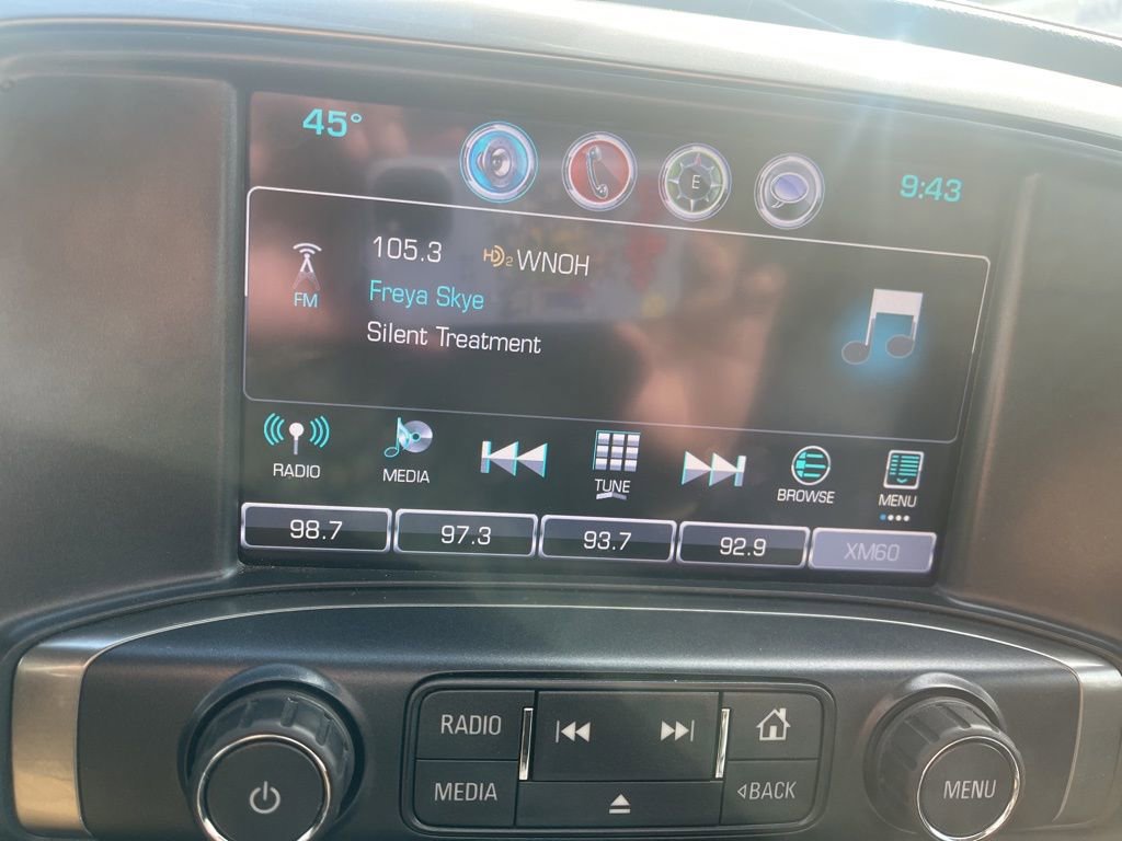 Used 2017 Chevrolet Silverado 1500 LTZ Z71 w/ LTZ Plus Package image 15