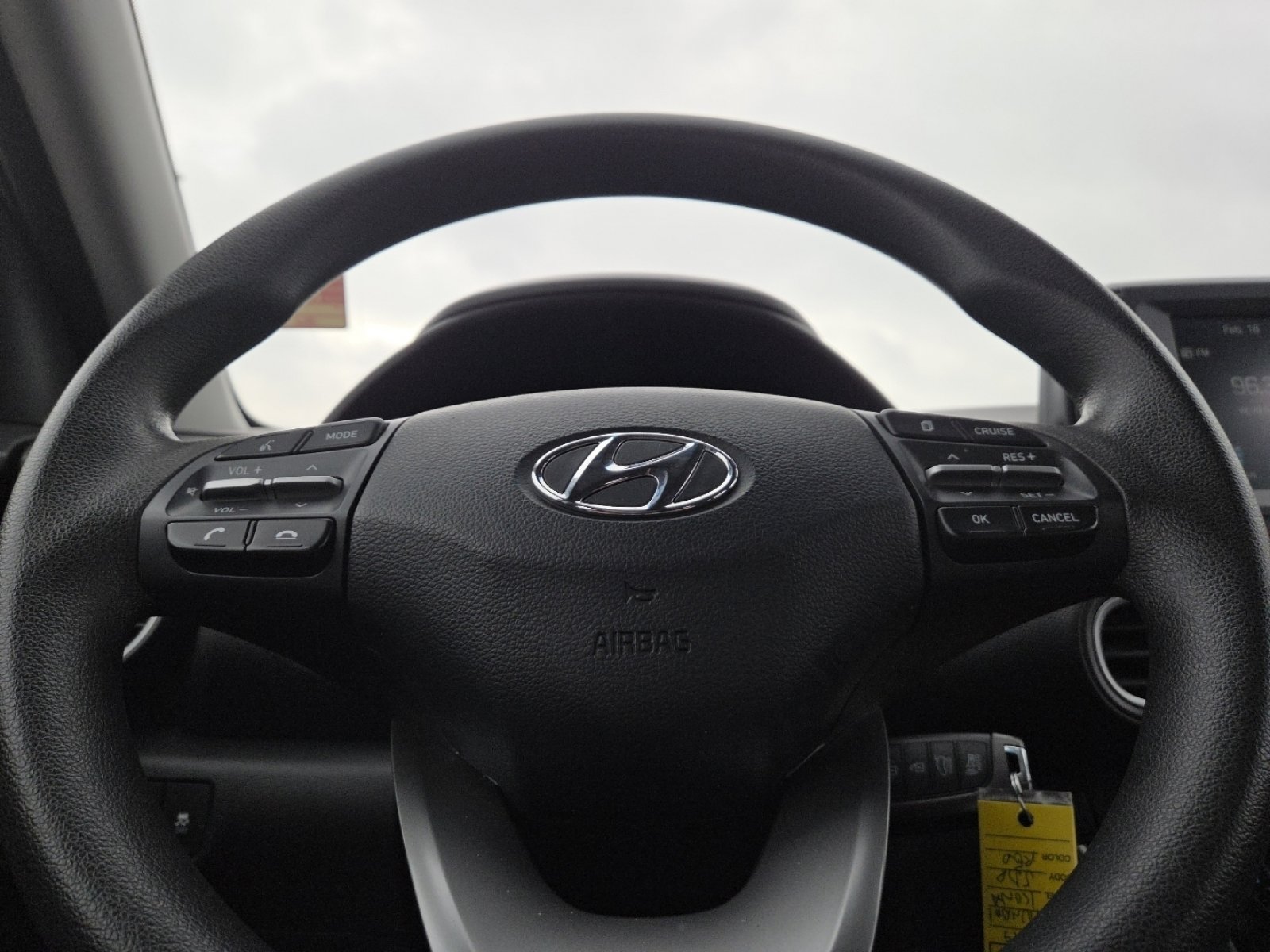 Used 2019 Hyundai Kona SE w/ Cargo Package image 25